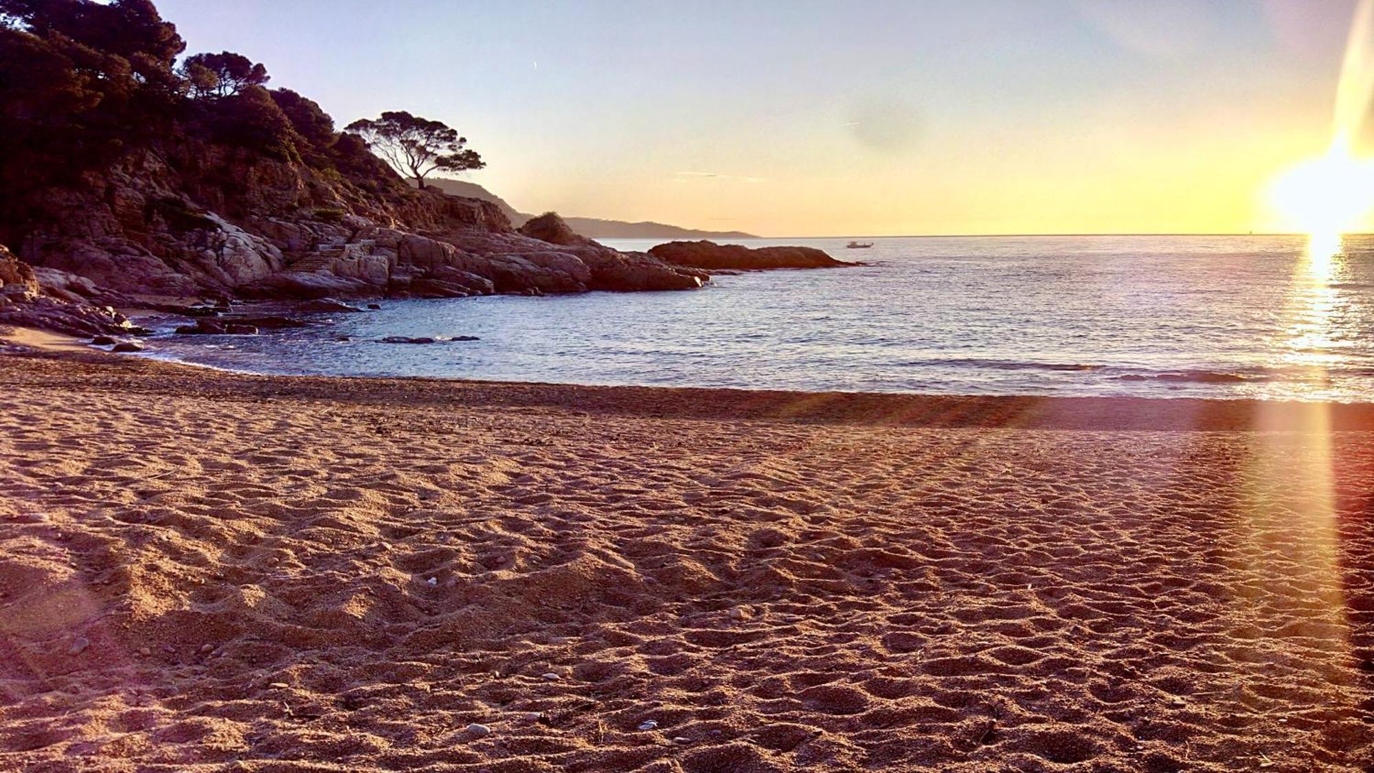 ⭑ Sea Views + Private Beach. What Else? ⭑ Тоса-де-Мар Екстер'єр фото